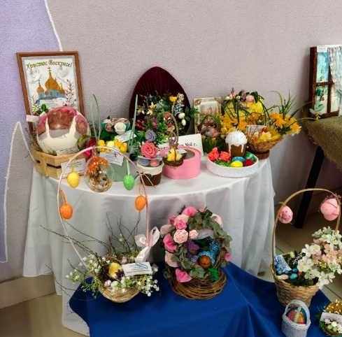 Выставка детского творчества и выступления коллективов: сотрудники ИМНС по г. Новополоцку посетили пасхальный концерт