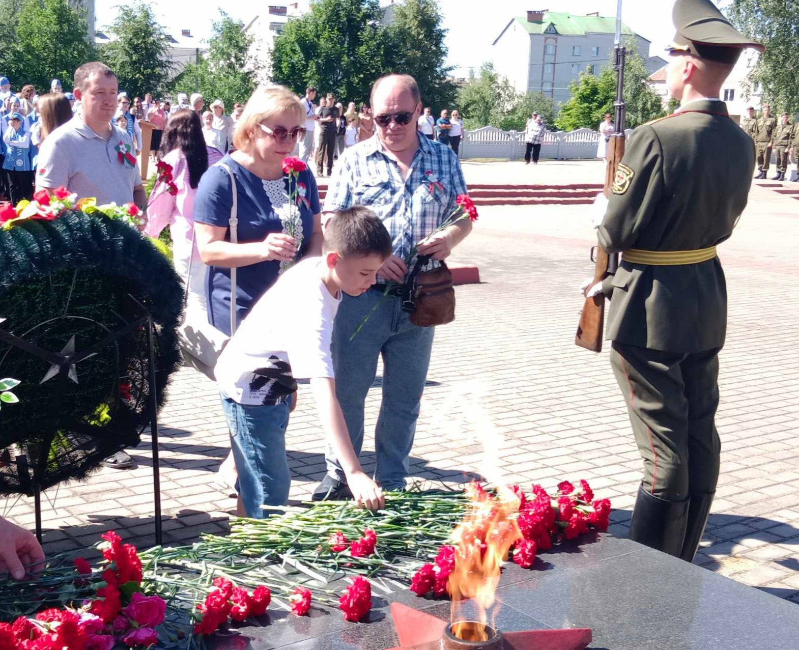 Живая память!